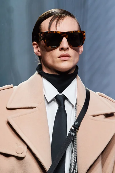 Look 85